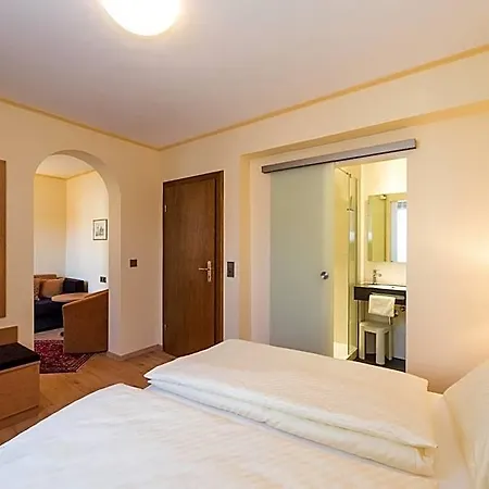 Otel Hirschen 3*