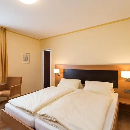 Hirschen 3* Konstanz