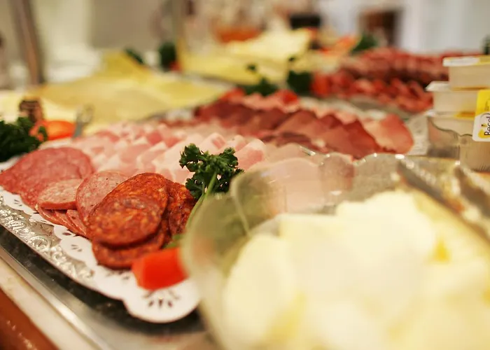 ホテル ヒルシェン 3*